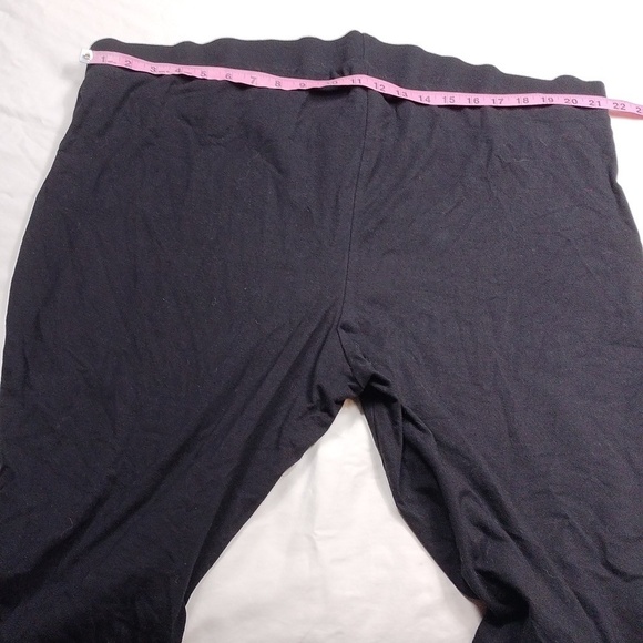Torrid women's capris size 5 - Picture 11 of 11